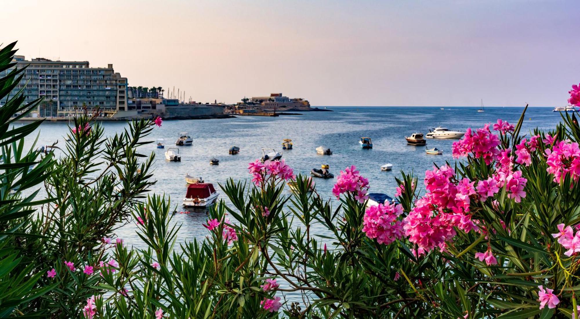 La88 Bayview Apartment I Sliema Ngoại thất bức ảnh